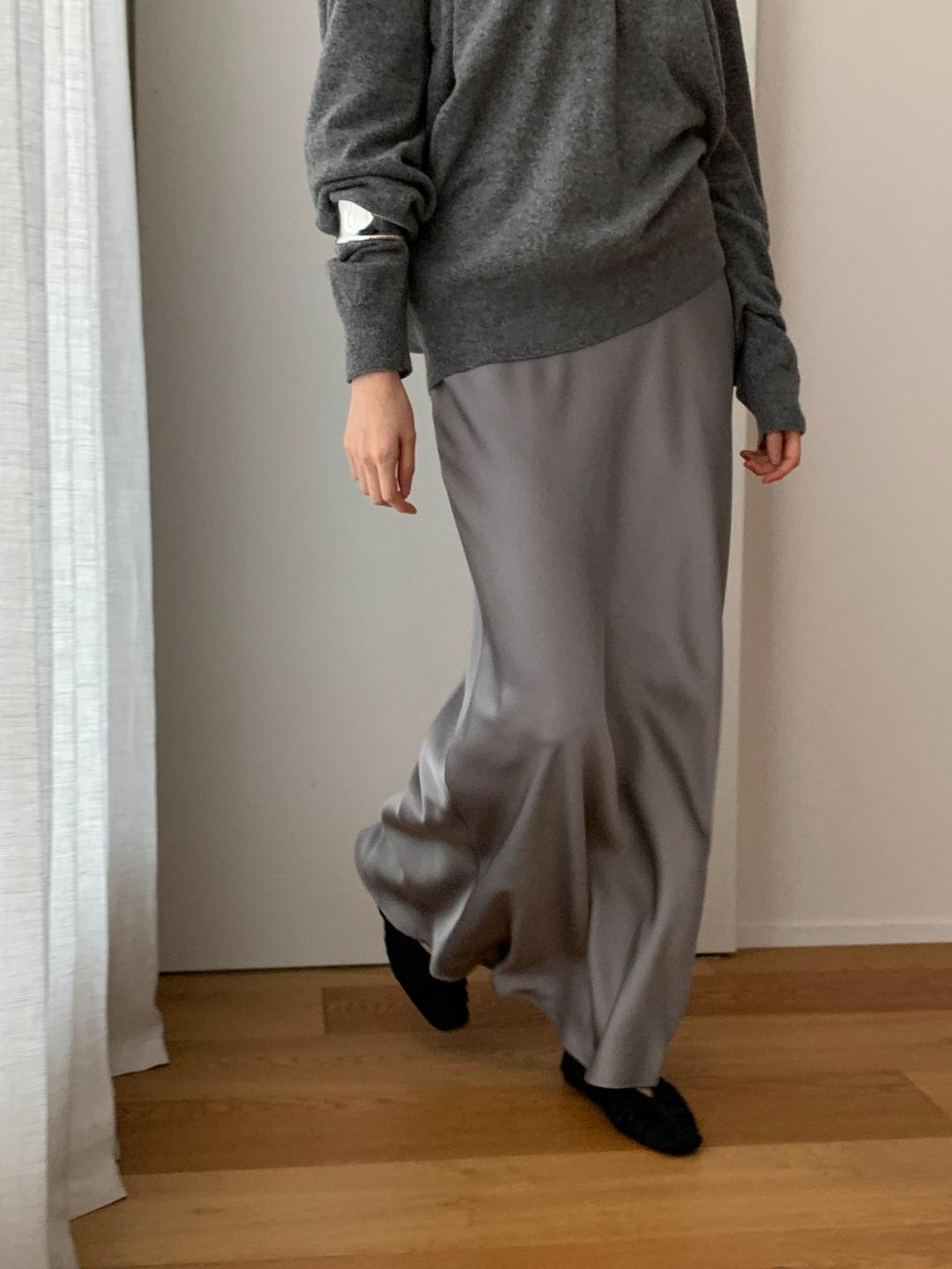 씨미 [MADE] Satin maxi skirt