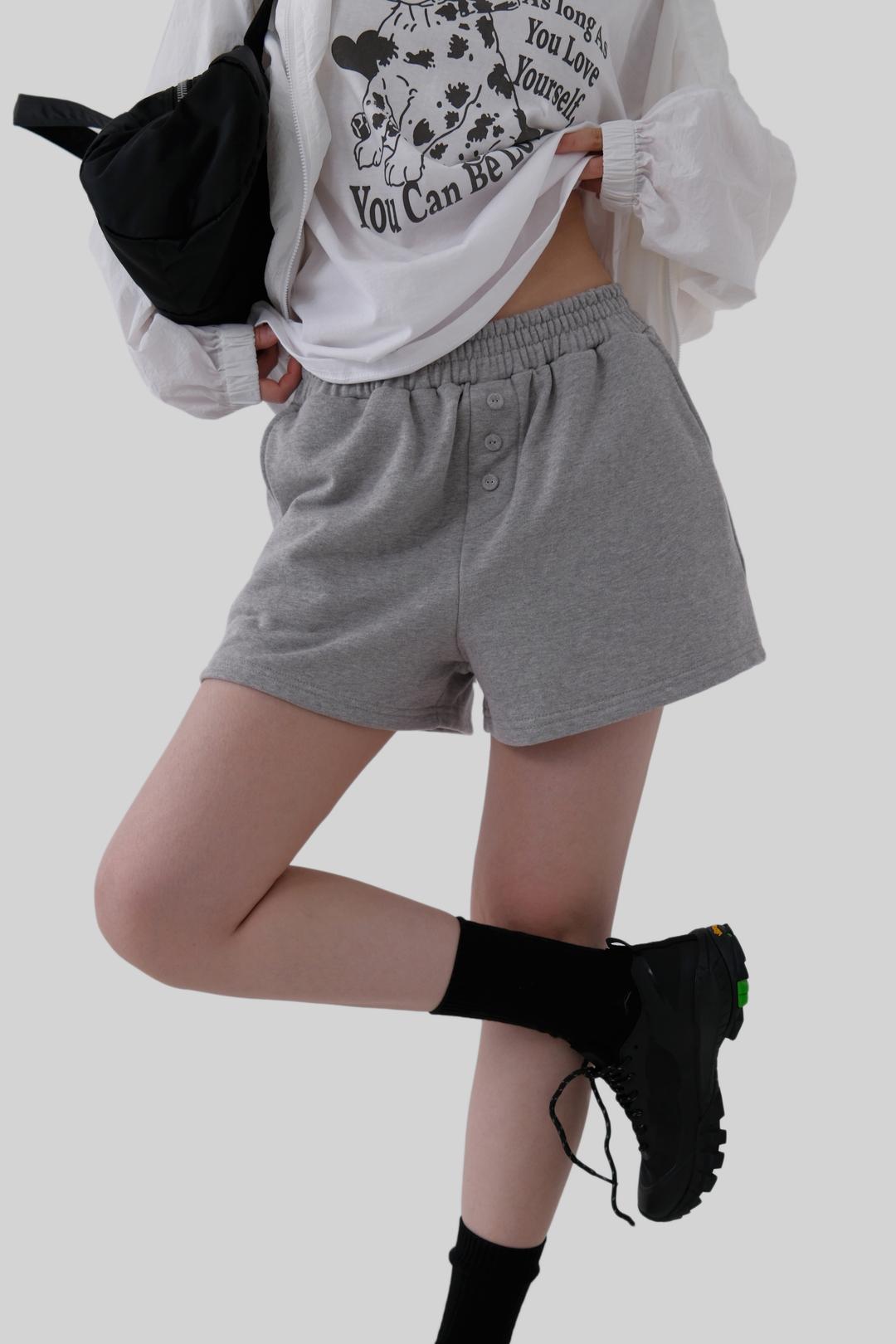 어텀 스웻버튼쇼츠