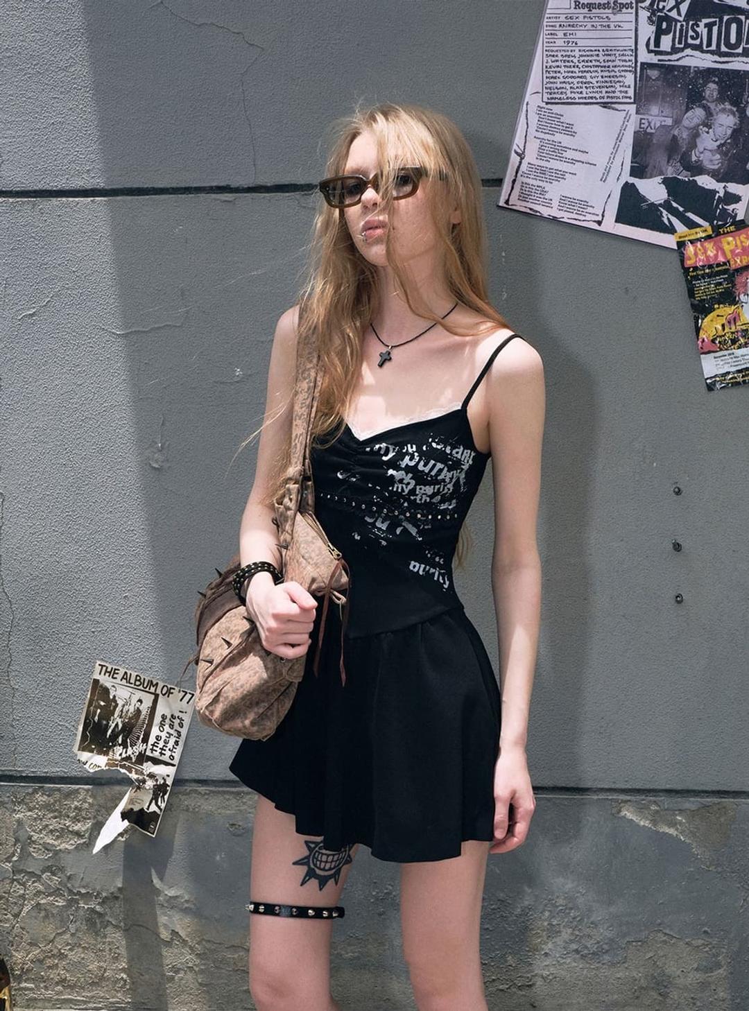 Black Punk Print Lace Rivet Dress | 후루츠패밀리