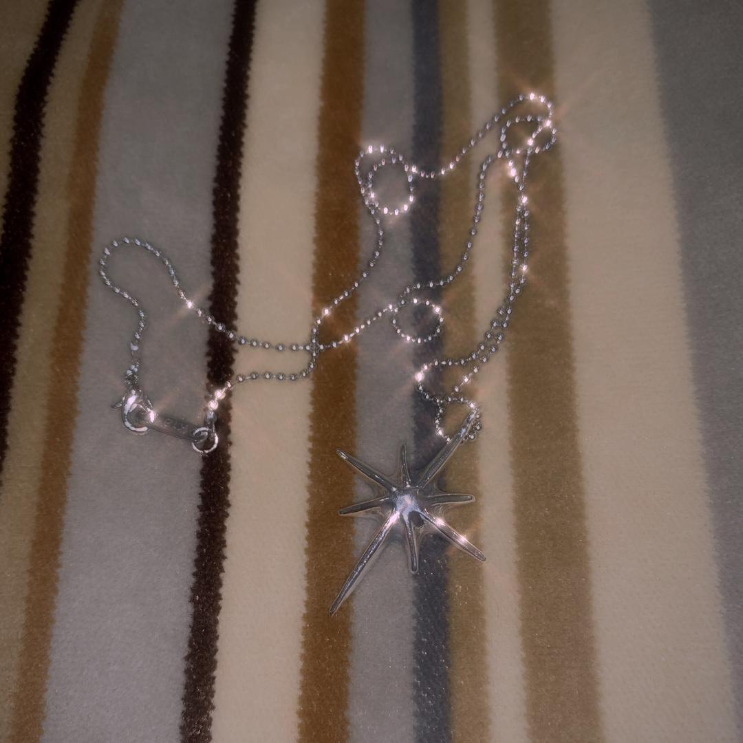 145 pendant necklace