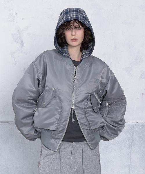 STUD CHECK POINT MA1 JUMPER IN SILVER