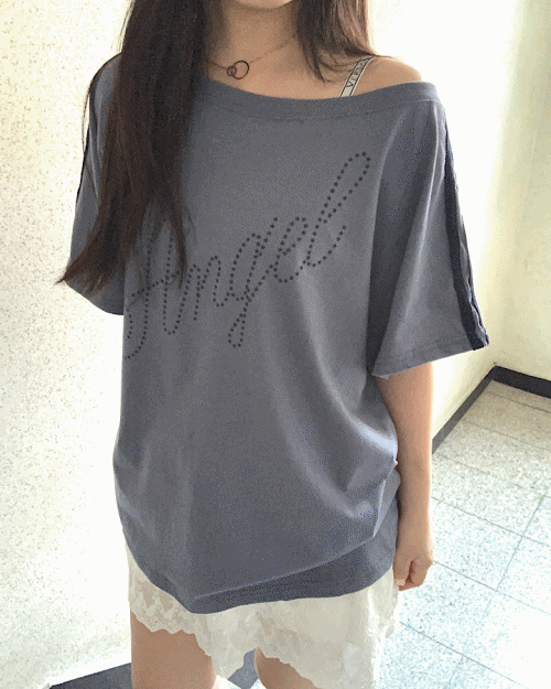 앤드무드 당일*y2k 원 오프숄더 엔젤 스타 레터링 반팔 티셔츠