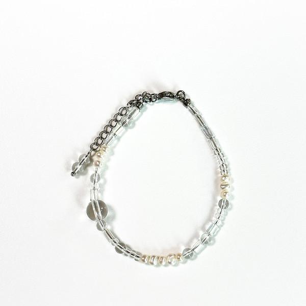 lucent box bracelet