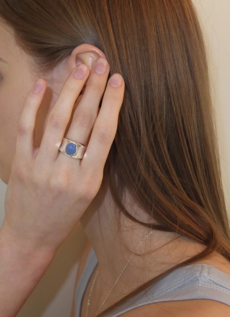 Timeles ring