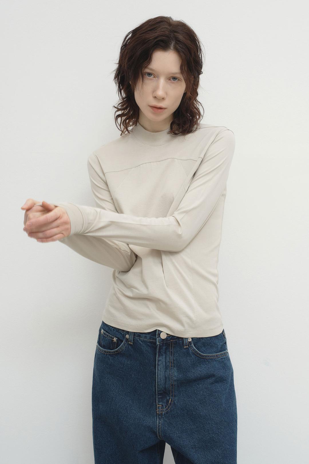 세비아 절개 긴팔 티셔츠