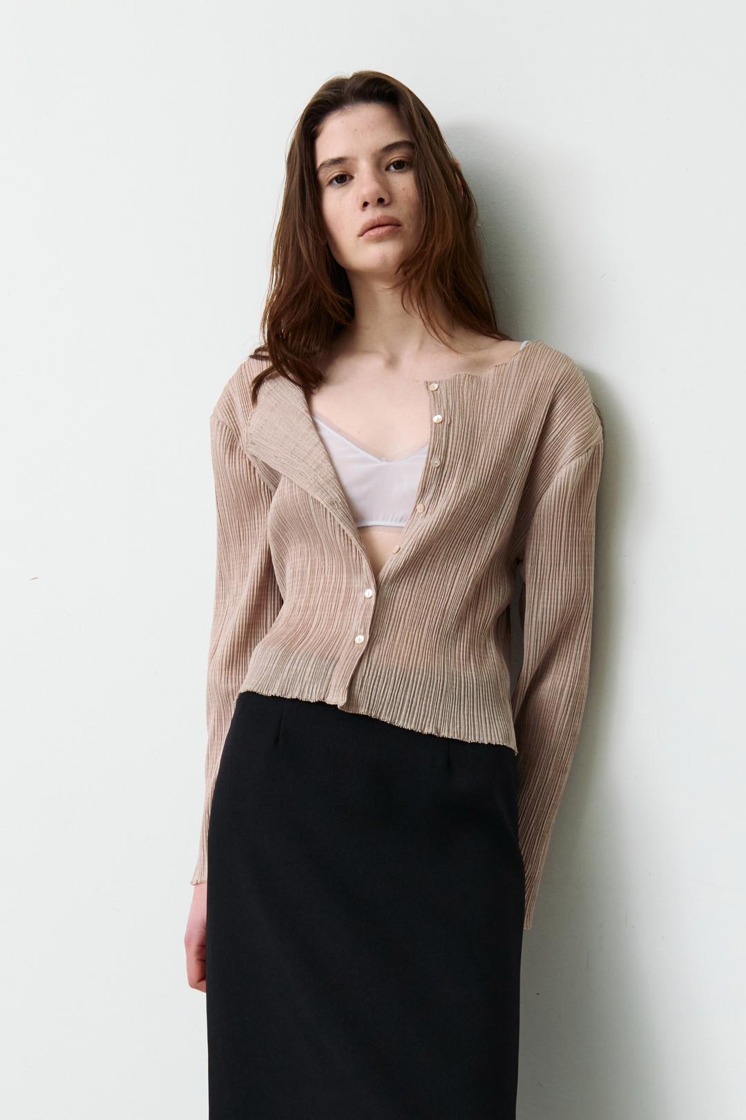 [2차] [Exclusive] Mela pleats blouse (taupe)