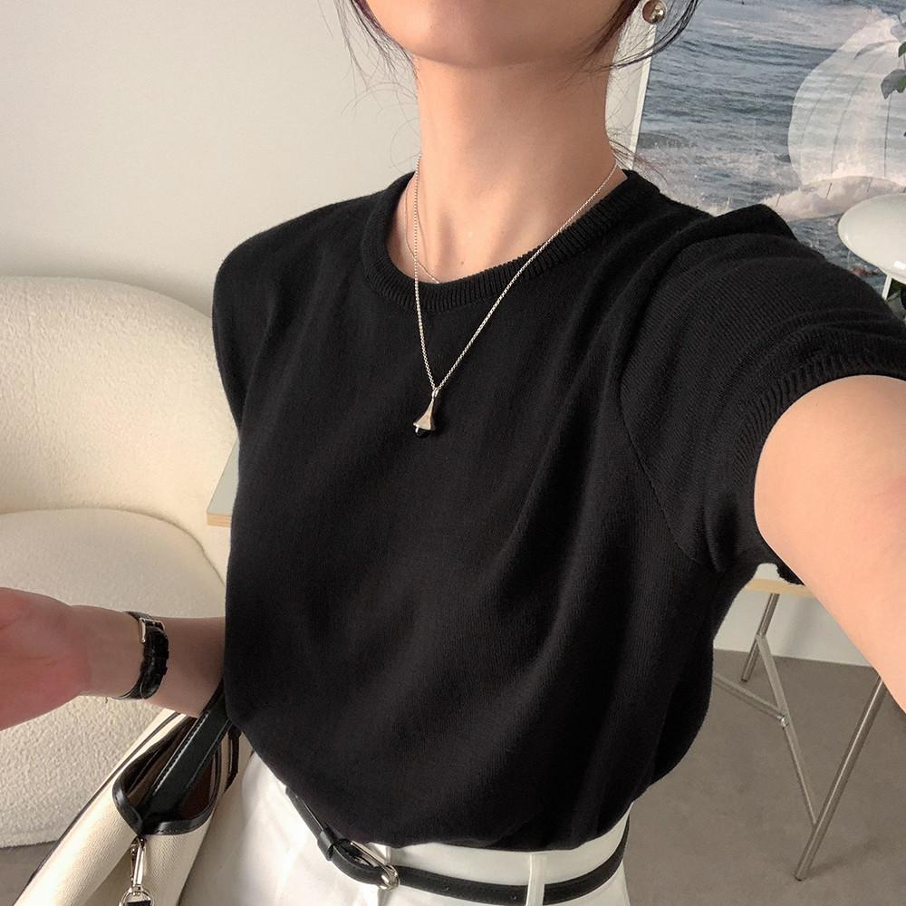 (세일) (자체제작) 유타 스탠다드핏 라운드넥 니트 (블랙)