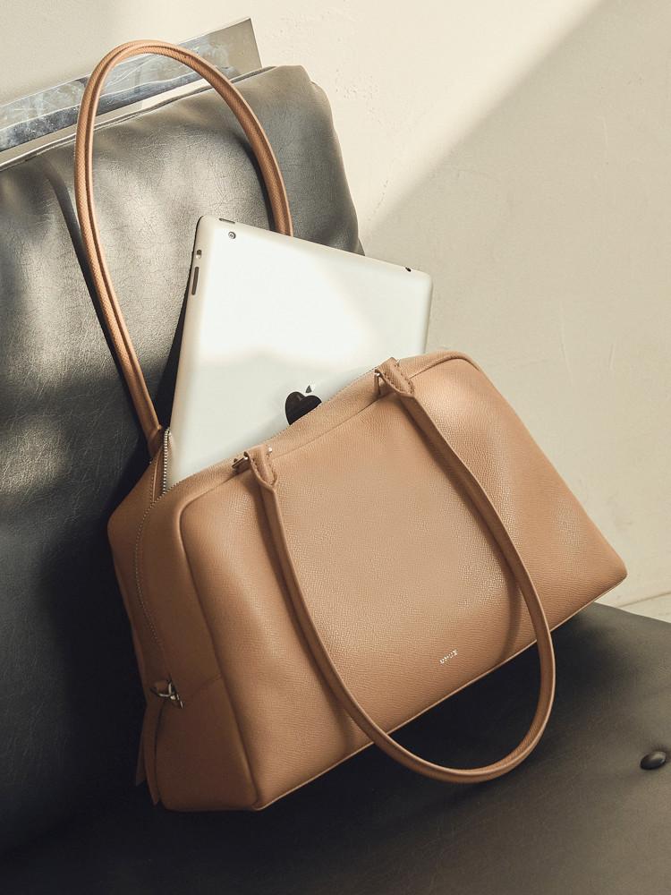 [유엠유엠] SOFT 숄더백 490g - 3 Colors