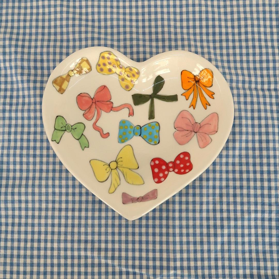 리본가득 하트접시