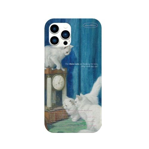 The three cats are looking for toys case