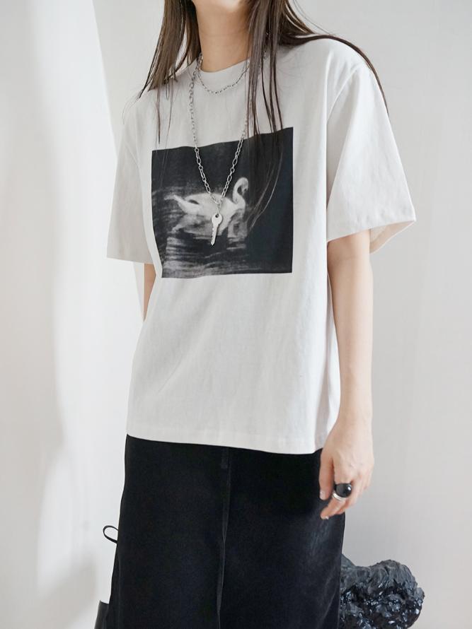 (2color)Swan mono film tee