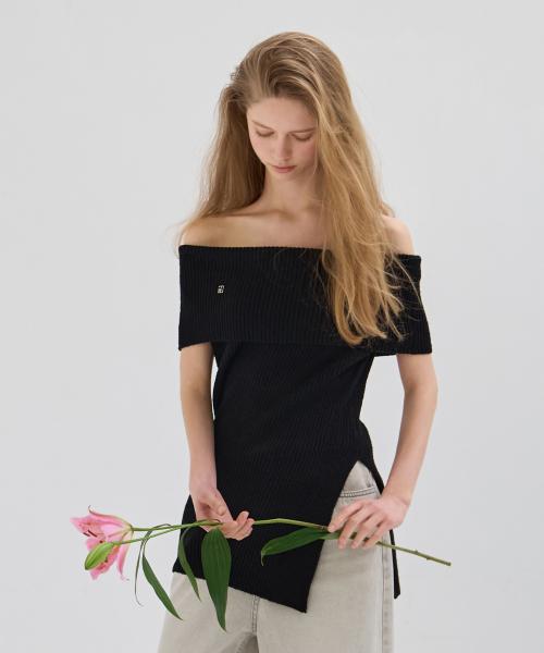 뮤즈 드레이프 오프숄더 니트 (블랙)