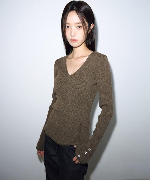 데미지드 브이넥 리브드 니트 [딥 브라운]