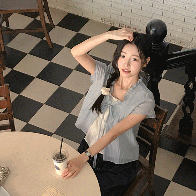 그레이레이즈 [무료배송🚚/코디추천🍨/일체형!] 프릴레이어드반팔블라우스