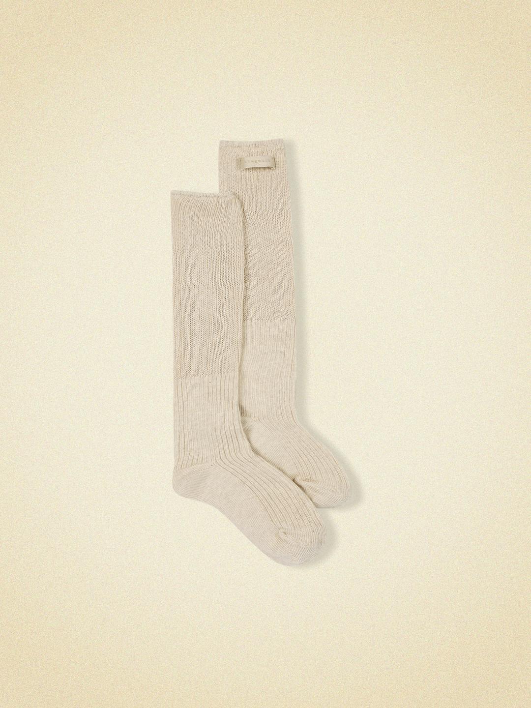 snug socks