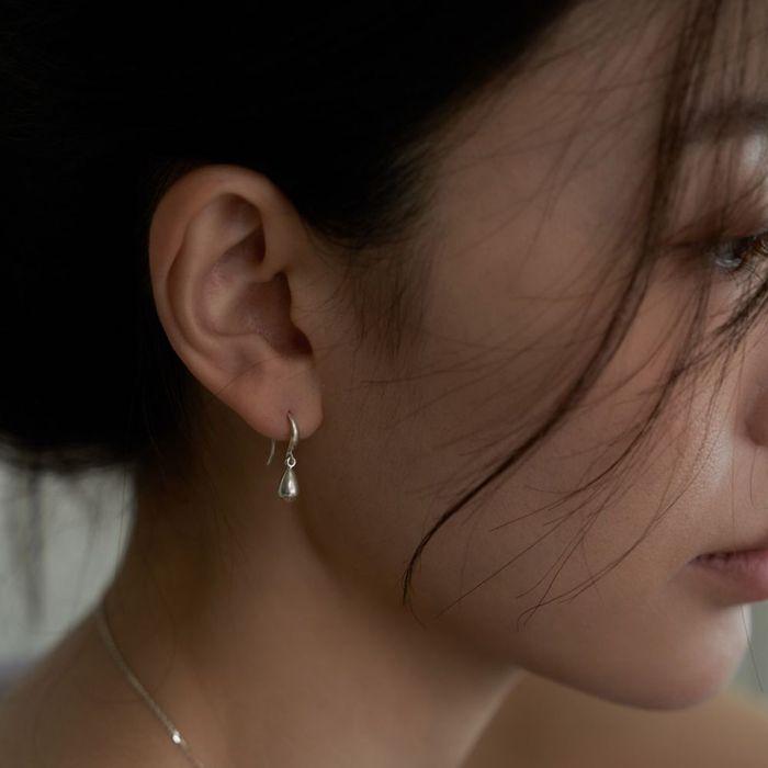 Rosee. Drop Earring