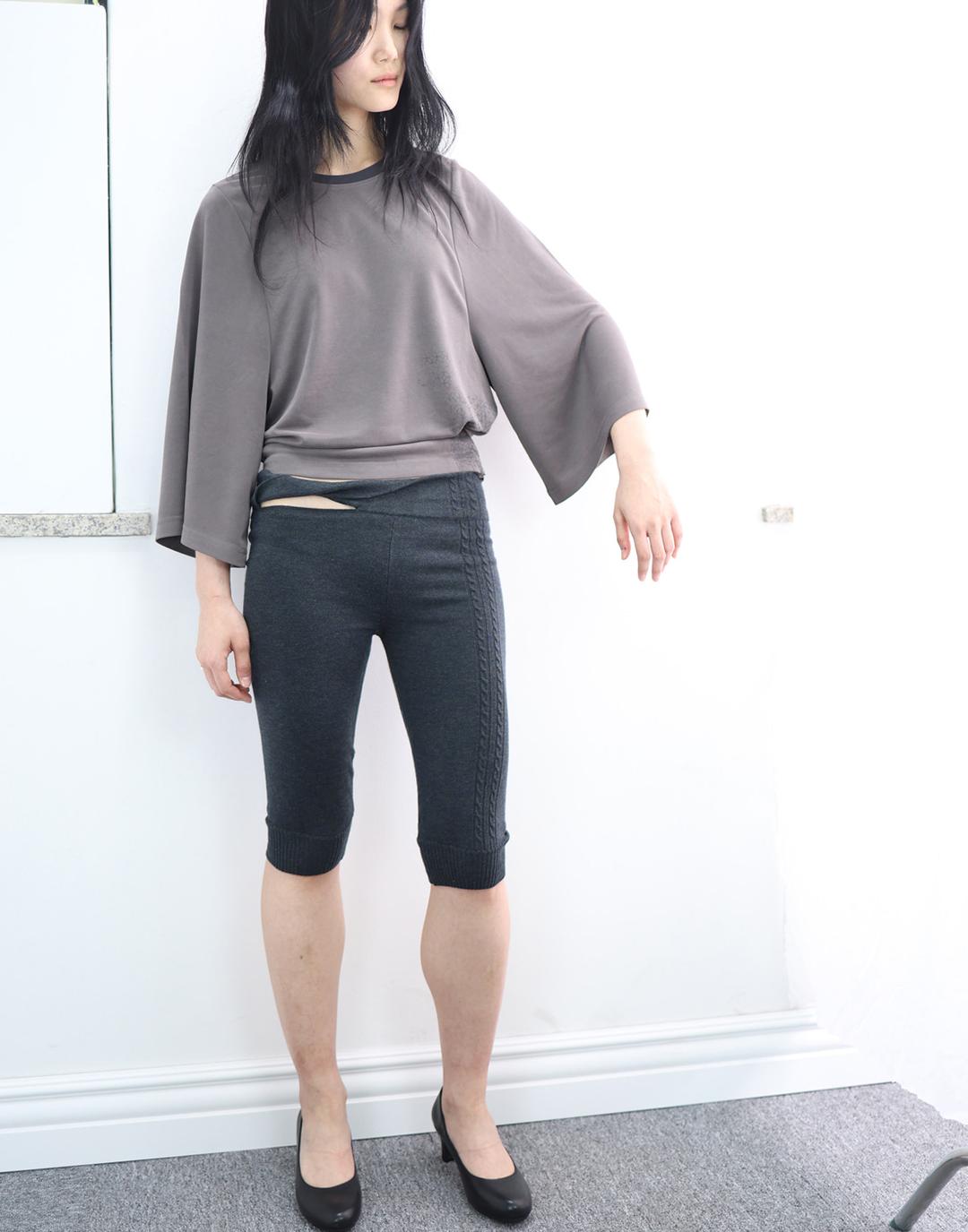 Cape T-Shirt (Dusty Brown)