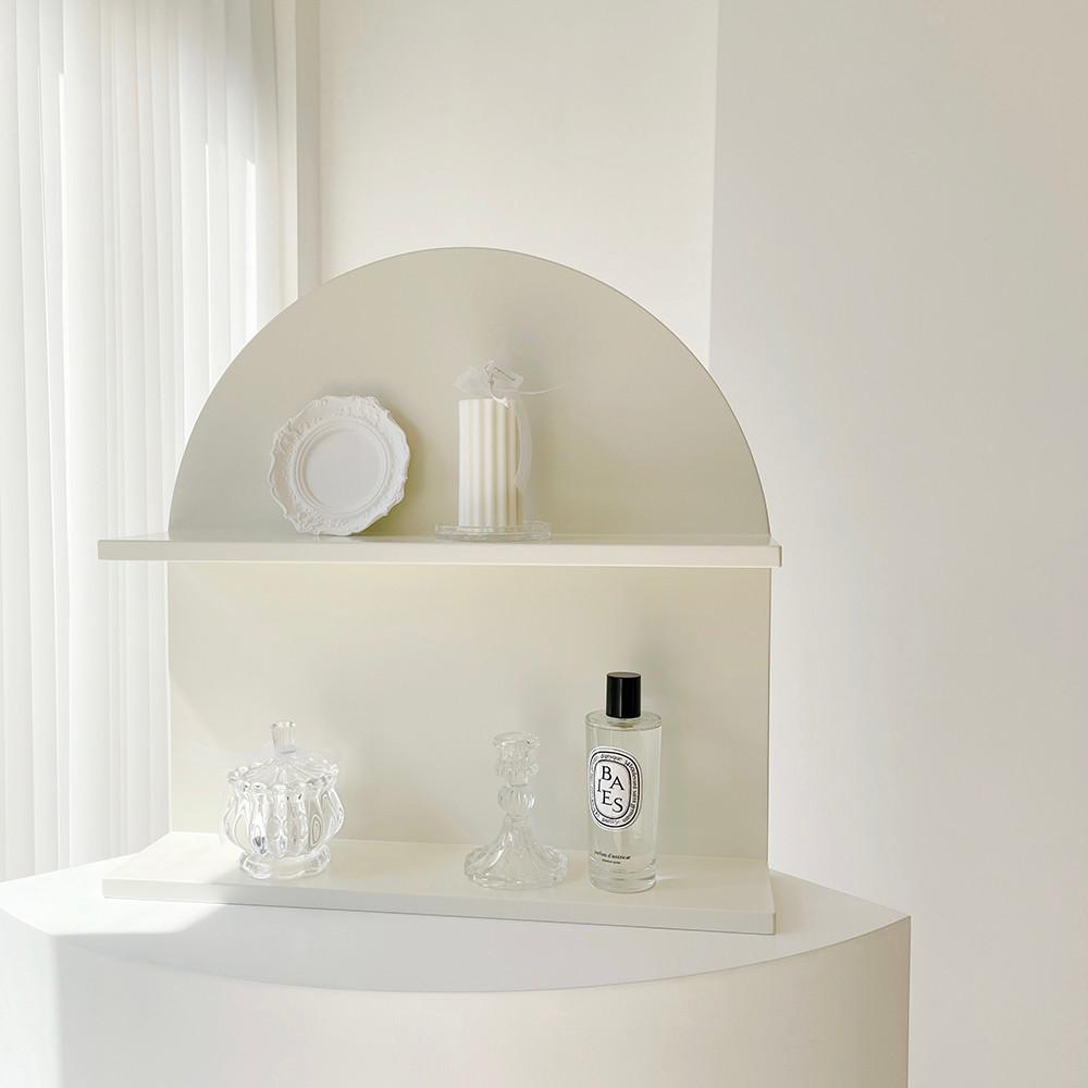 화이트 라운드 미니 서있는선반 2단 전면책장 벽선반 진열대 북타워 매거진랙