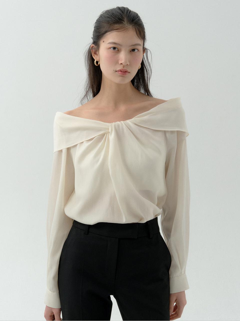 Muse Drape Blouse(2Color)[4/8 예약배송]