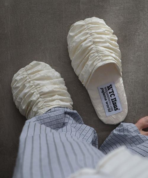 Croa Shoes (Chamomile) 룸슈즈