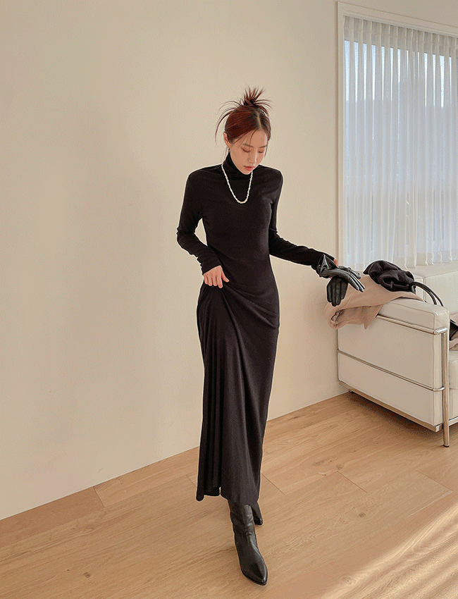 캐리페미닌 폴라롱원피스