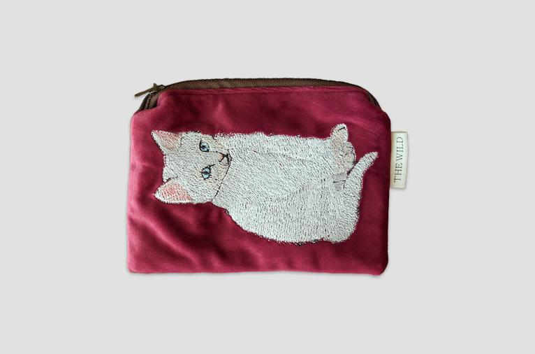 재입고* [더와일드] 벨벳 카드 파우치_white cat