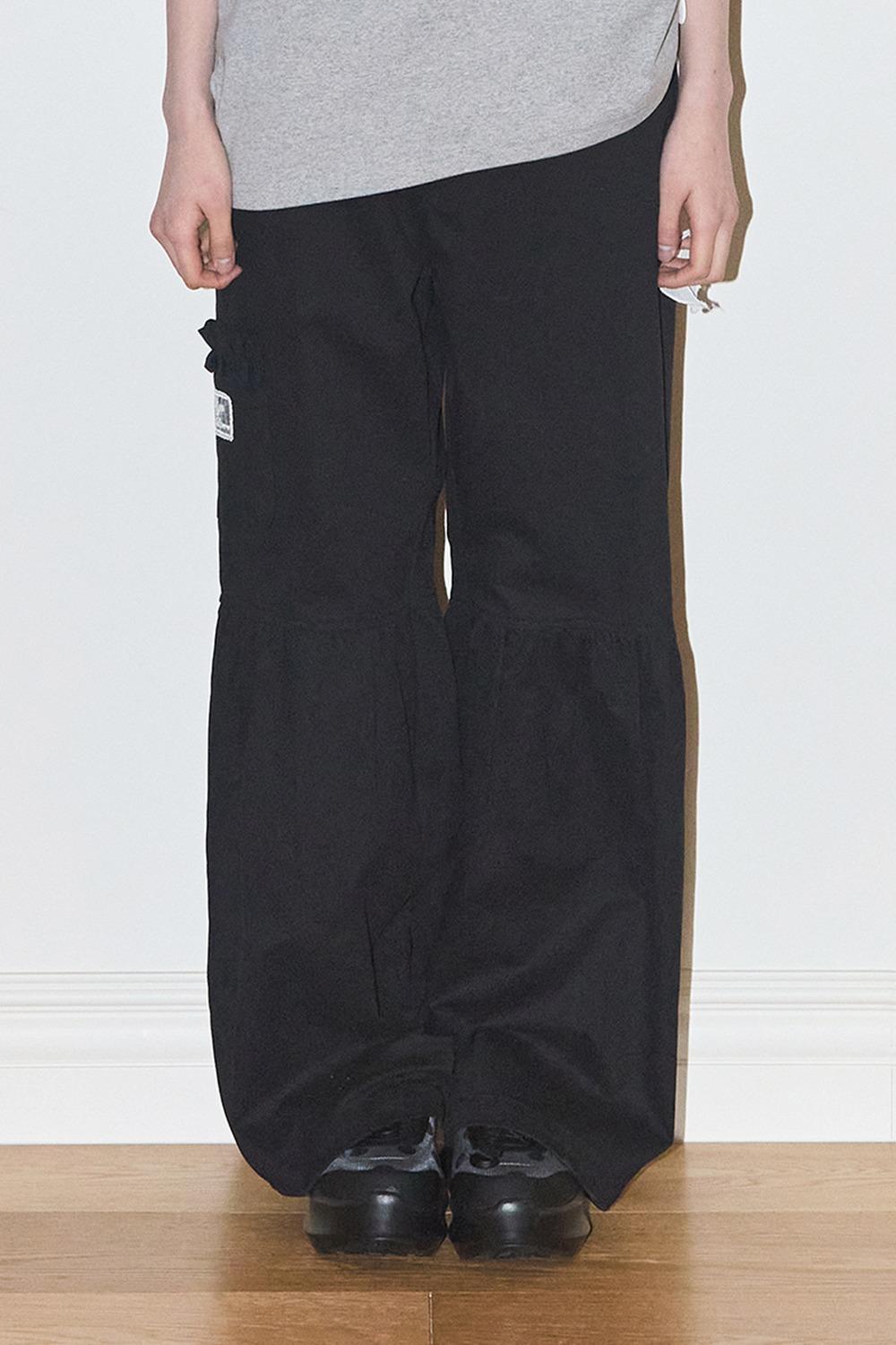 셔링 부츠컷 팬츠 블랙