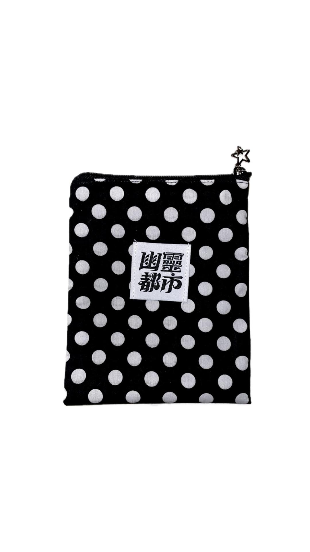 mimi dot pouch