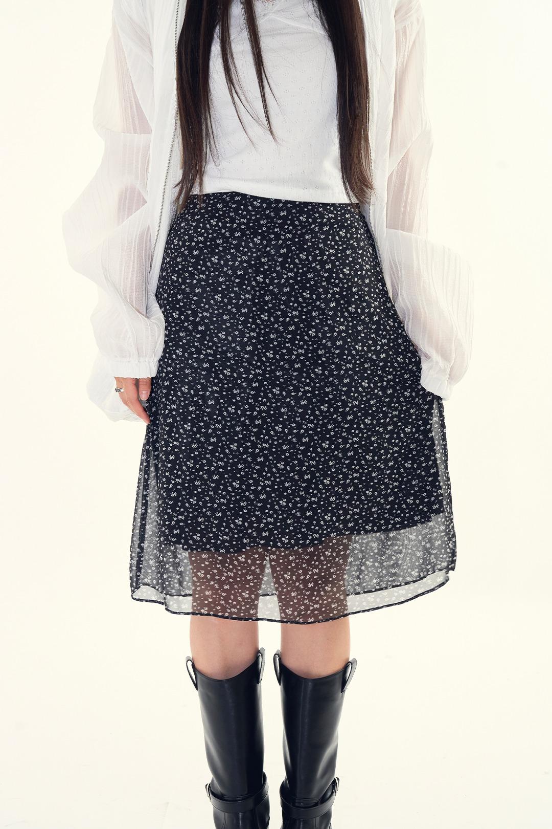 라벨 플라워 쉬폰 스커트