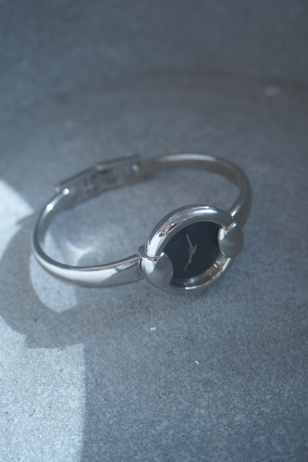 Volume Case Watch