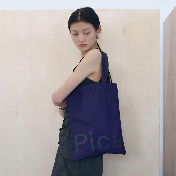 DOUBLE-SIDED LOGO SHOULDER BAG (purple)