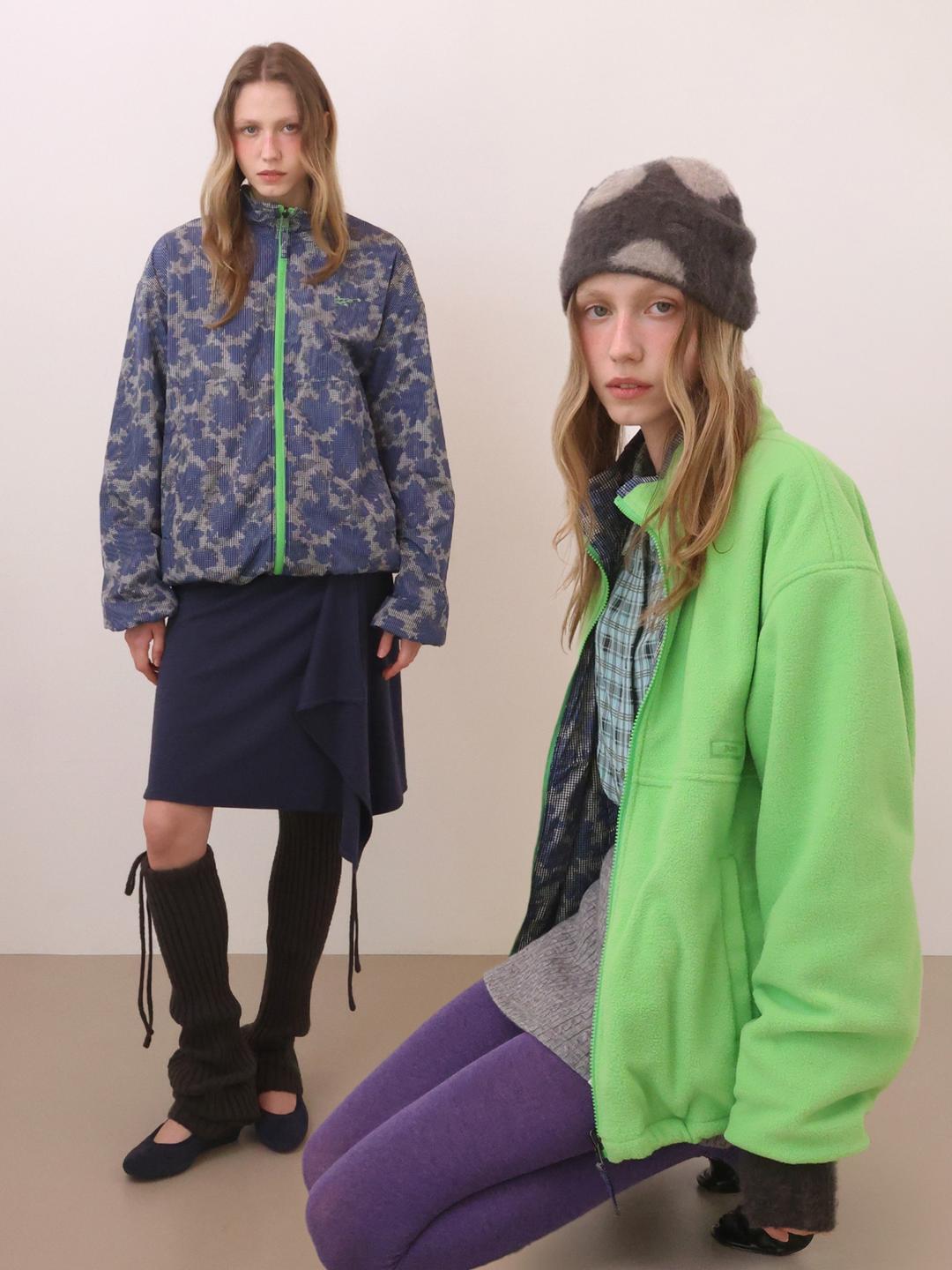 [프리오더 11/7 발송]Flower Check Reversible Fleece Jacket - Green/Blue