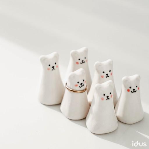 눈에서 온 백곰 반지걸이