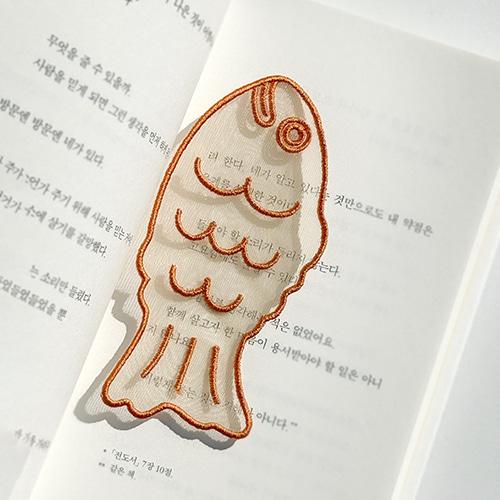 붕어빵 자수 책갈피
