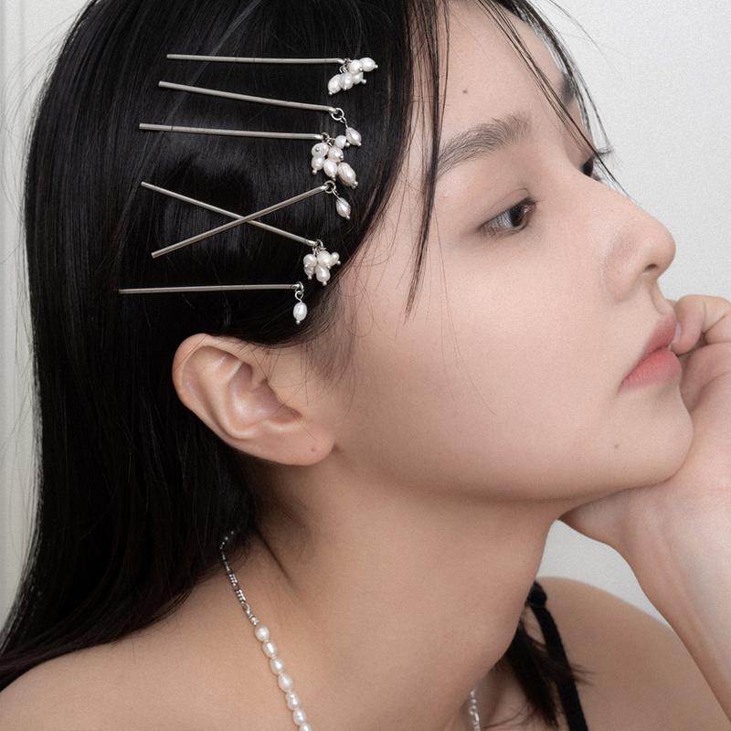 Pearl drop hairpin 진주 헤어핀