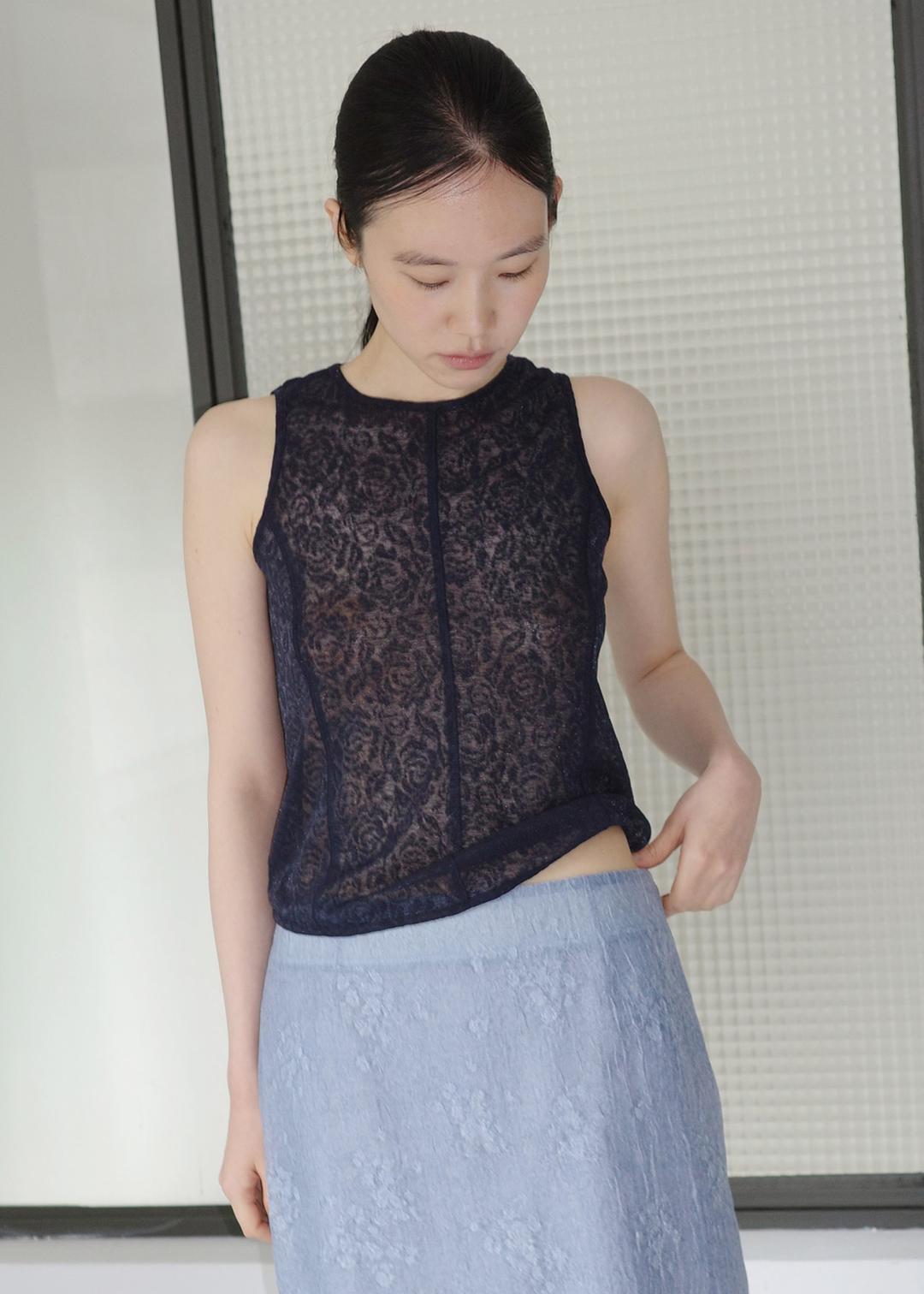 [ 바로배송 ] FLOR TOP [NAVY]