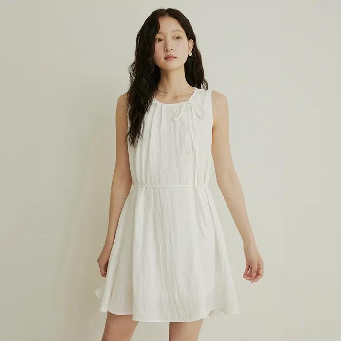 Side line button ribbon flare midi dress - white