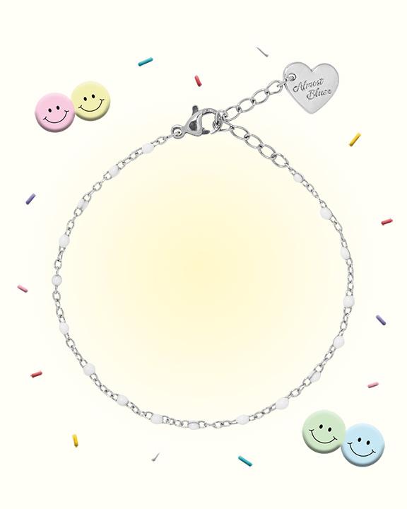 WHITE CHOCOLATE BRACELET