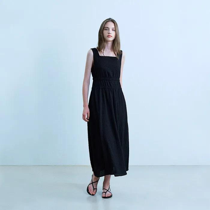 Hum middle shirring sleeveless long dress - black