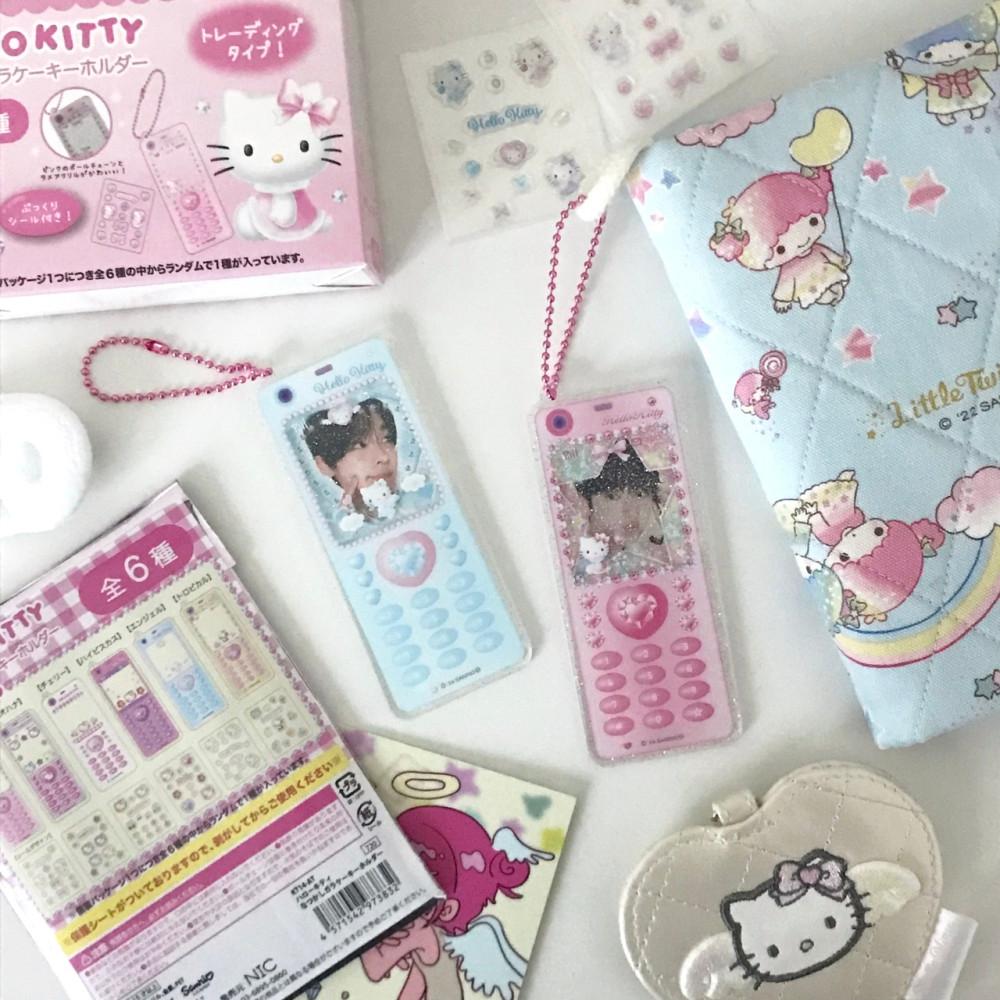 헬로키티 90's 피처폰 키링