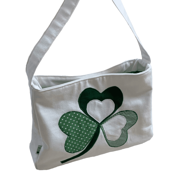 클로버 행운 가방