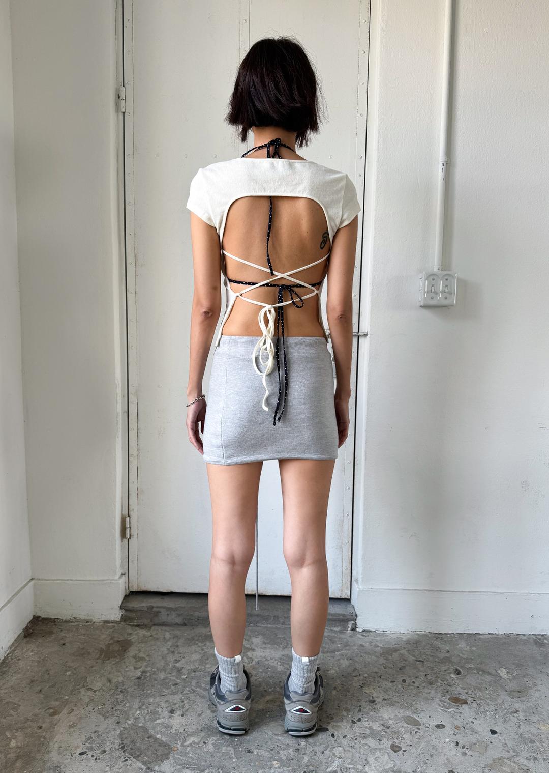 OPEN BACK CAP SLEEVE TOP CREAM