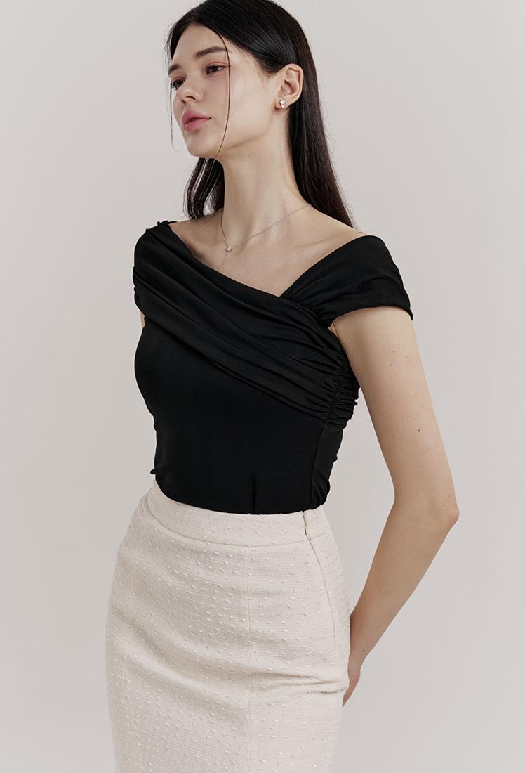 Raffine Shirring Top (Black)