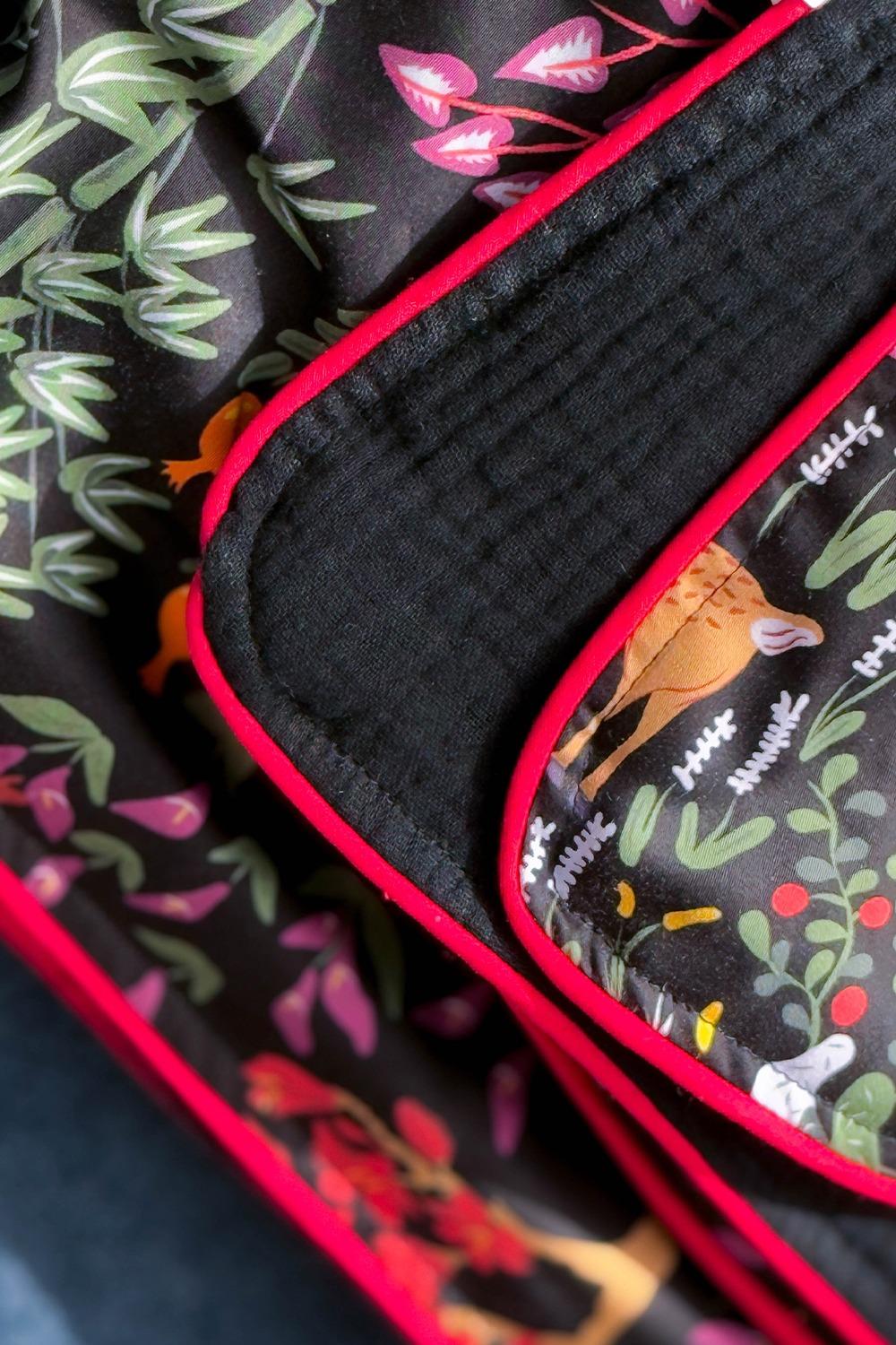 십장생 검정 삼중 거즈 담요