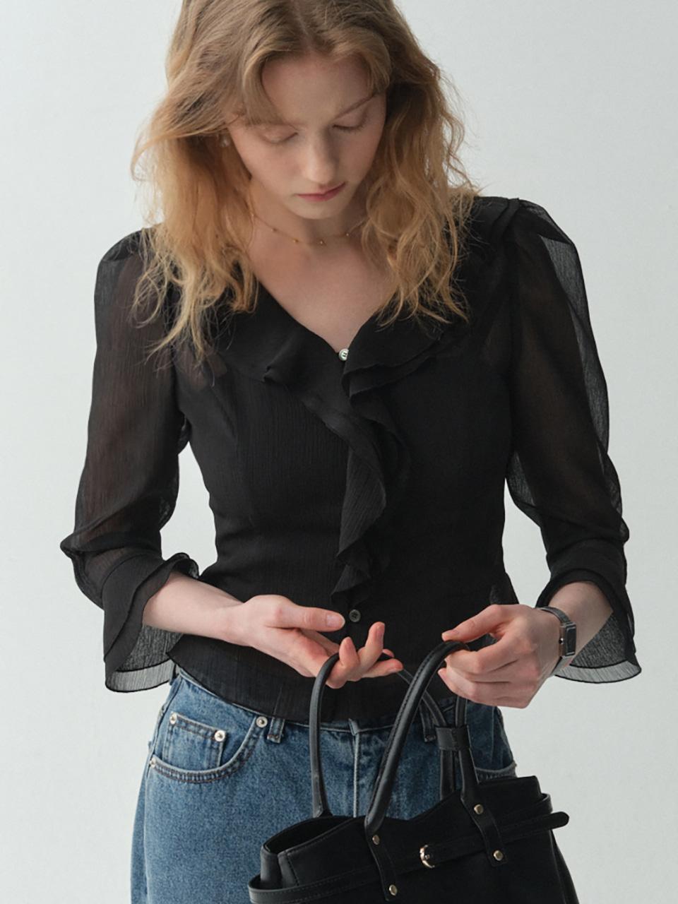 Antique Waving Blouse(3color)[Beige Cream, Black 2/25, Navy Dot 3/9 예약배송]