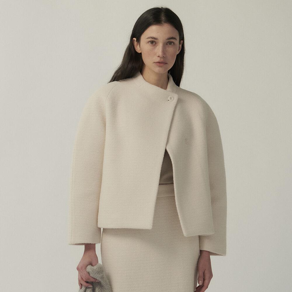 Alpaca coat (bone ivory)