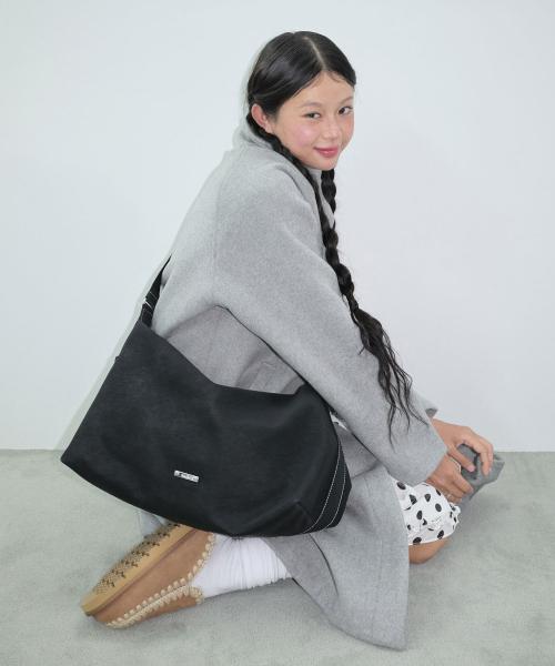 ROOMY HOBO BAG - NUBUCK BLACK