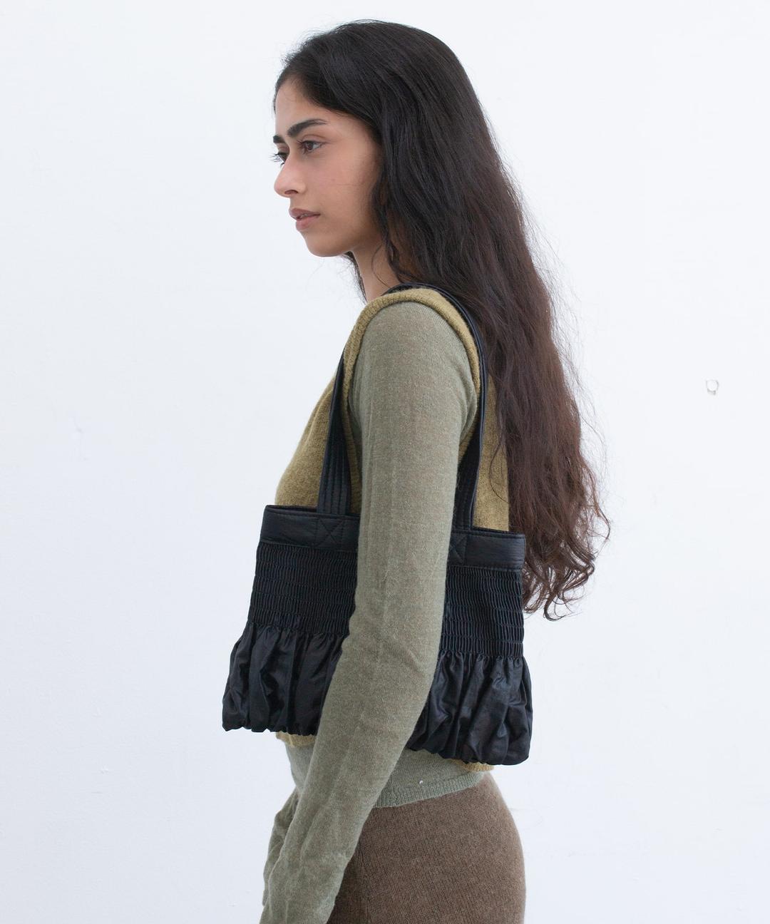 [9월 20일 예약 발송] 페어리 토트백 - 블랙