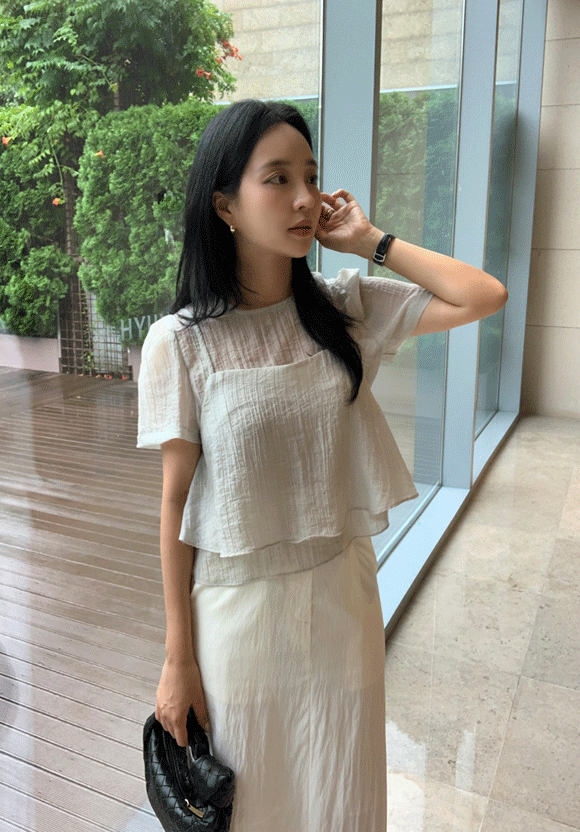 멜로즈무드 리즈 뷔스티에 세트 레이어드블라우스bl (2color)