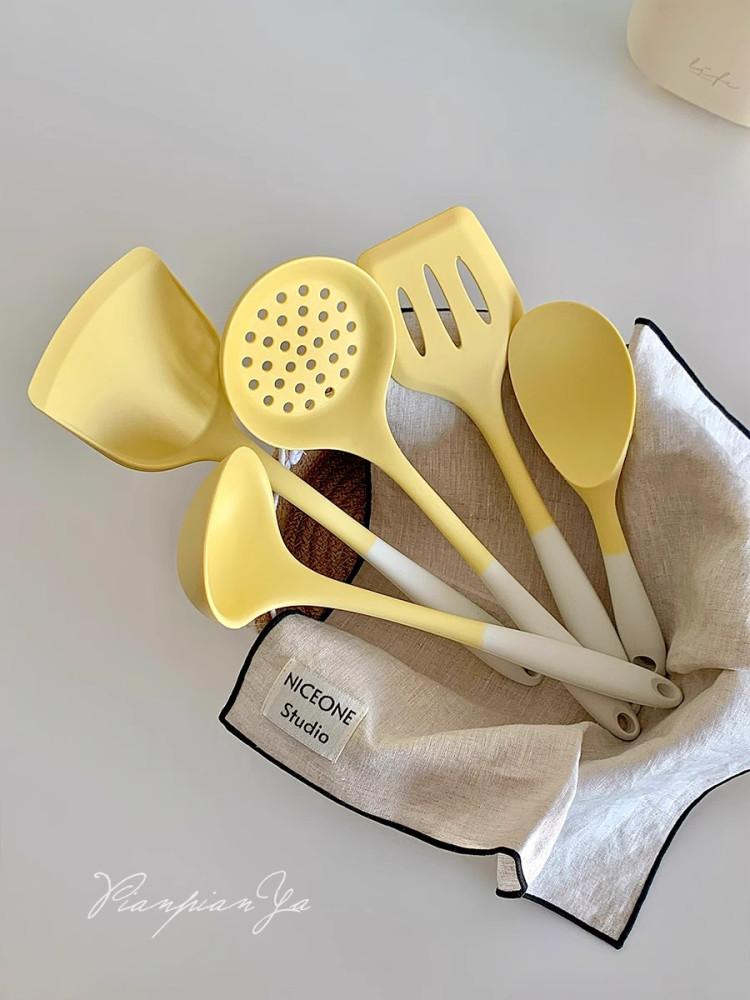 버터 옐로우 실리콘 조리도구 세트 키친툴 모던 주방 용품